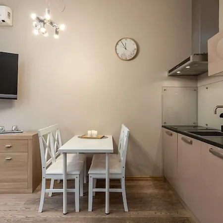 Διαμέρισμα Beautiful 1bd Old Town *