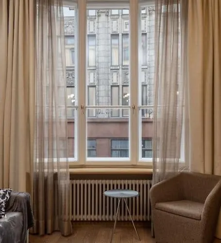 Beautiful 1bd Old Town *